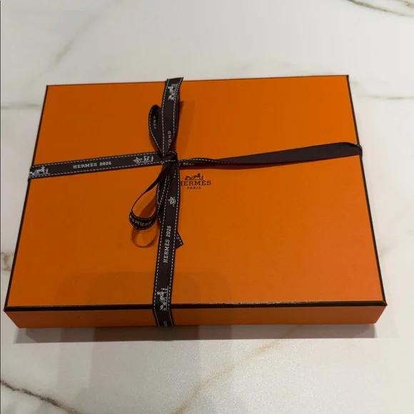 Hermès Orange Box with Brown Ribbon 10x8x1.5 - Picture 1 of 5
